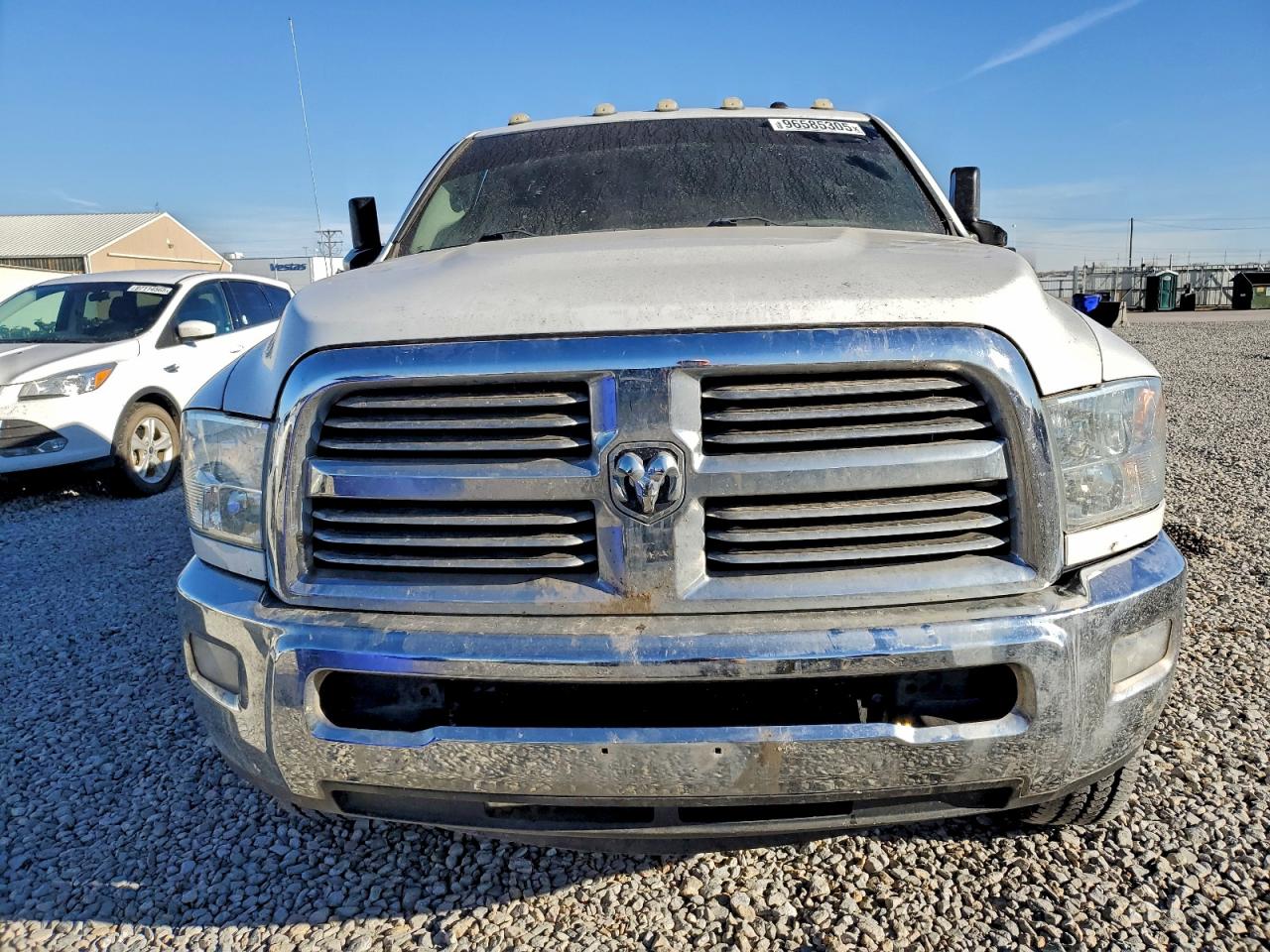 2018 RAM 3500 SLT photo 5