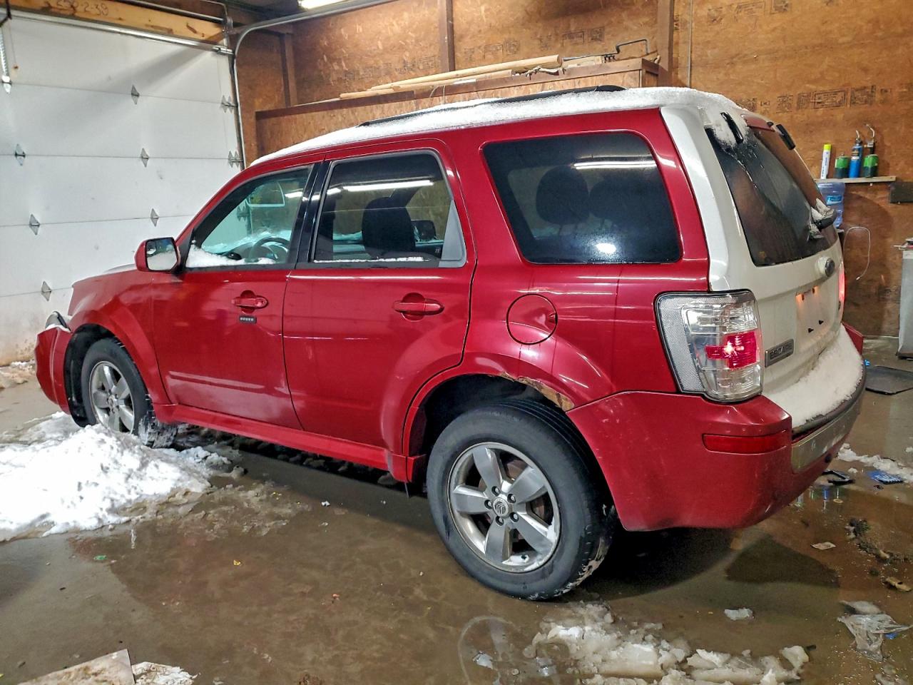 2011 MERCURY MARINER PREMIER photo 2