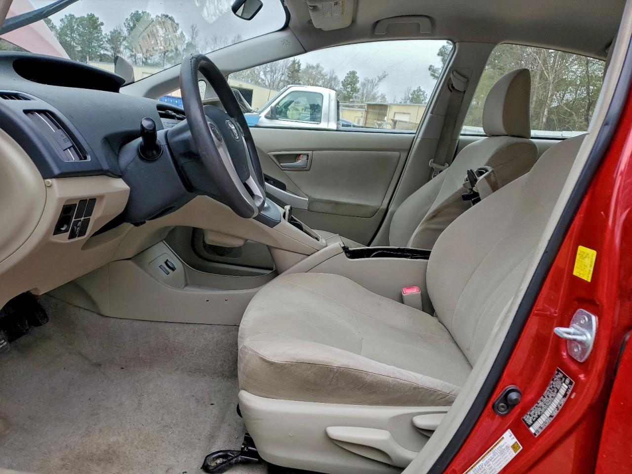 2011 TOYOTA PRIUS photo 7