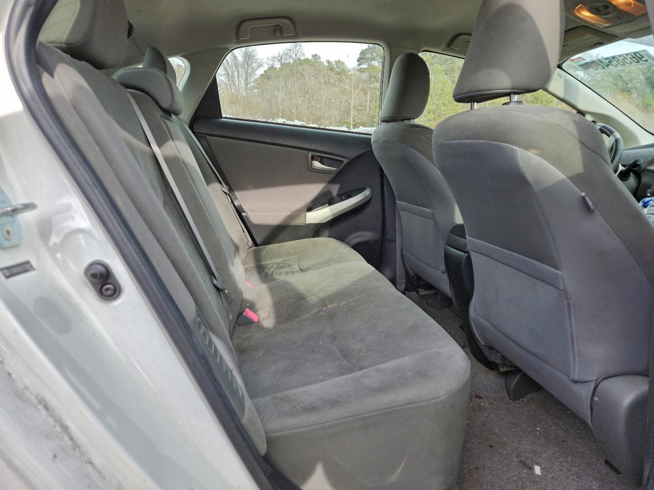 2012 TOYOTA PRIUS photo 10