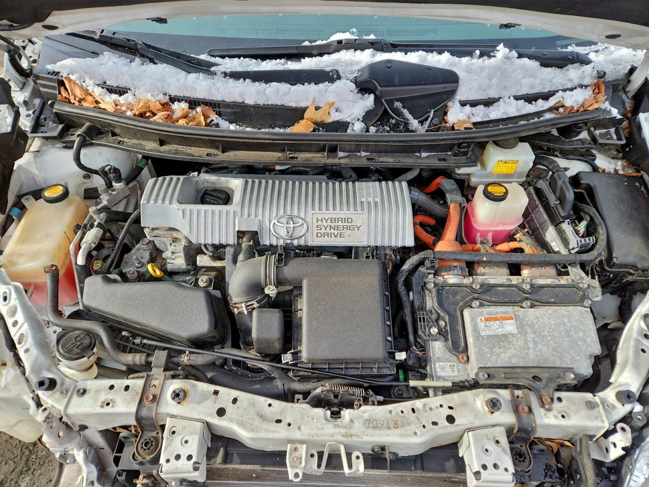 2012 TOYOTA PRIUS photo 11