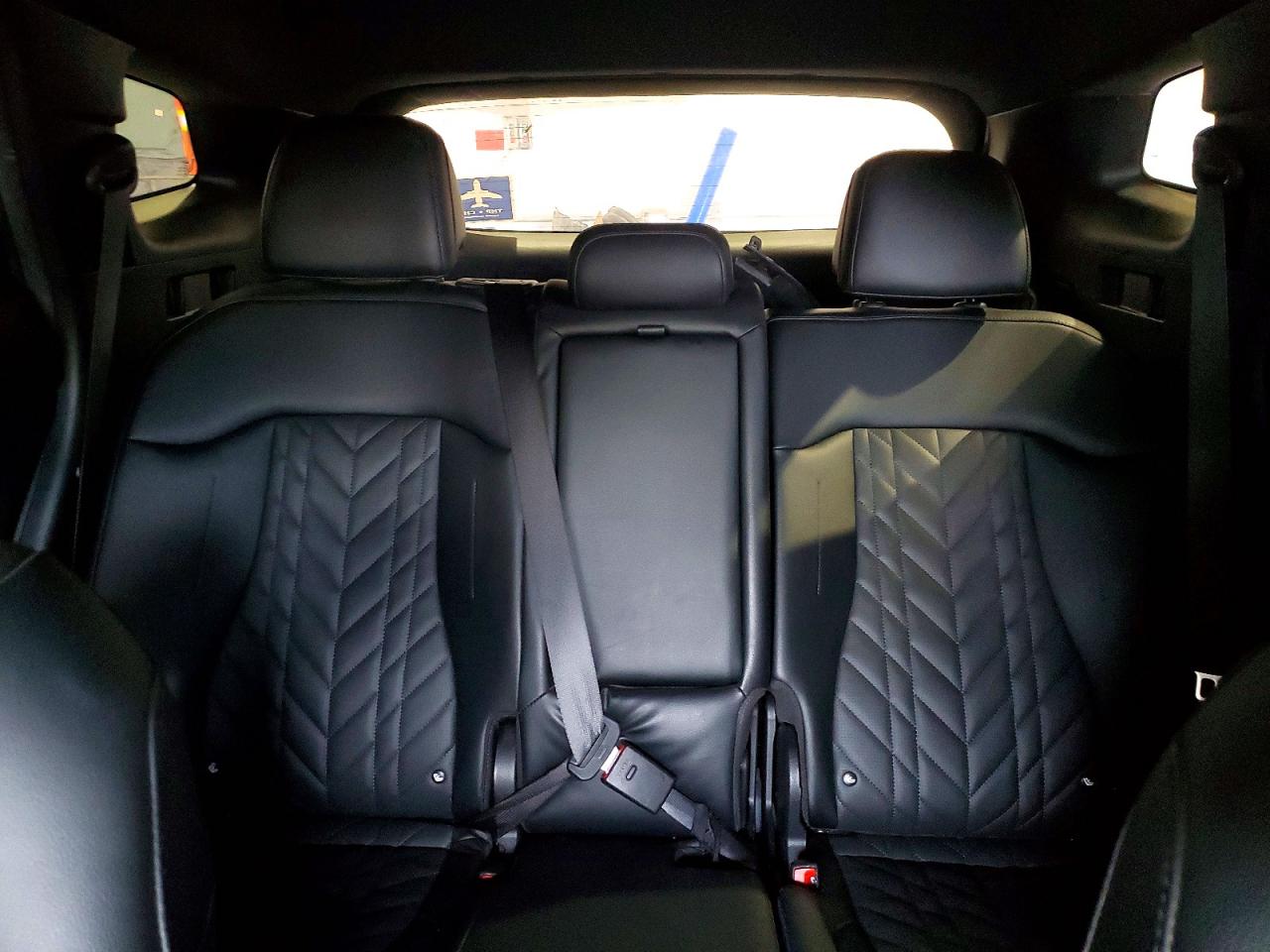 2023 KIA SPORTAGE X LINE photo 10