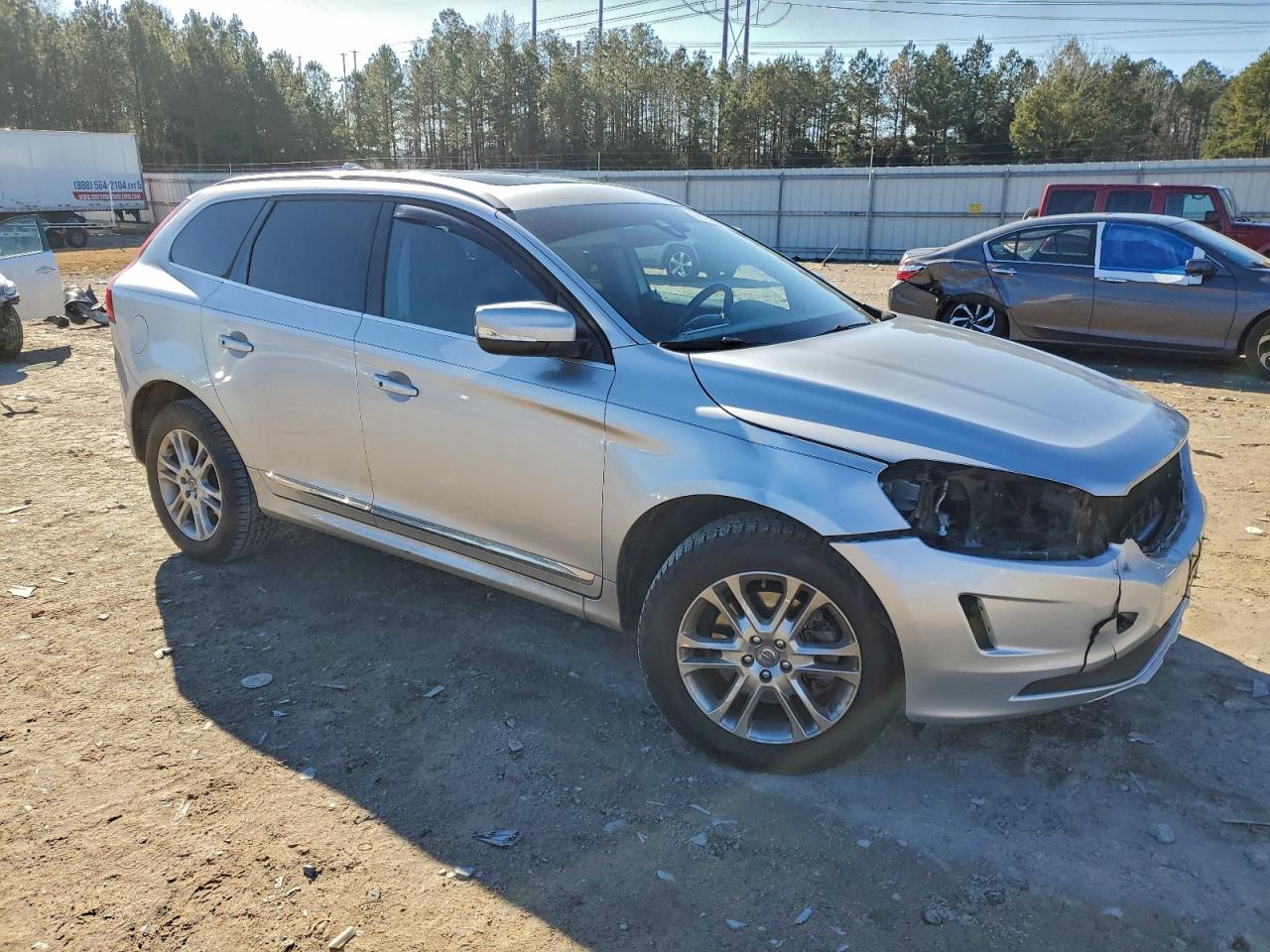 2015 VOLVO XC60 T5 PREMIER photo 4