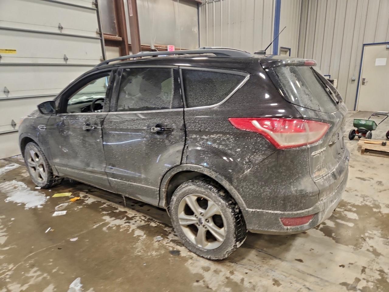 2013 FORD ESCAPE SE photo 2