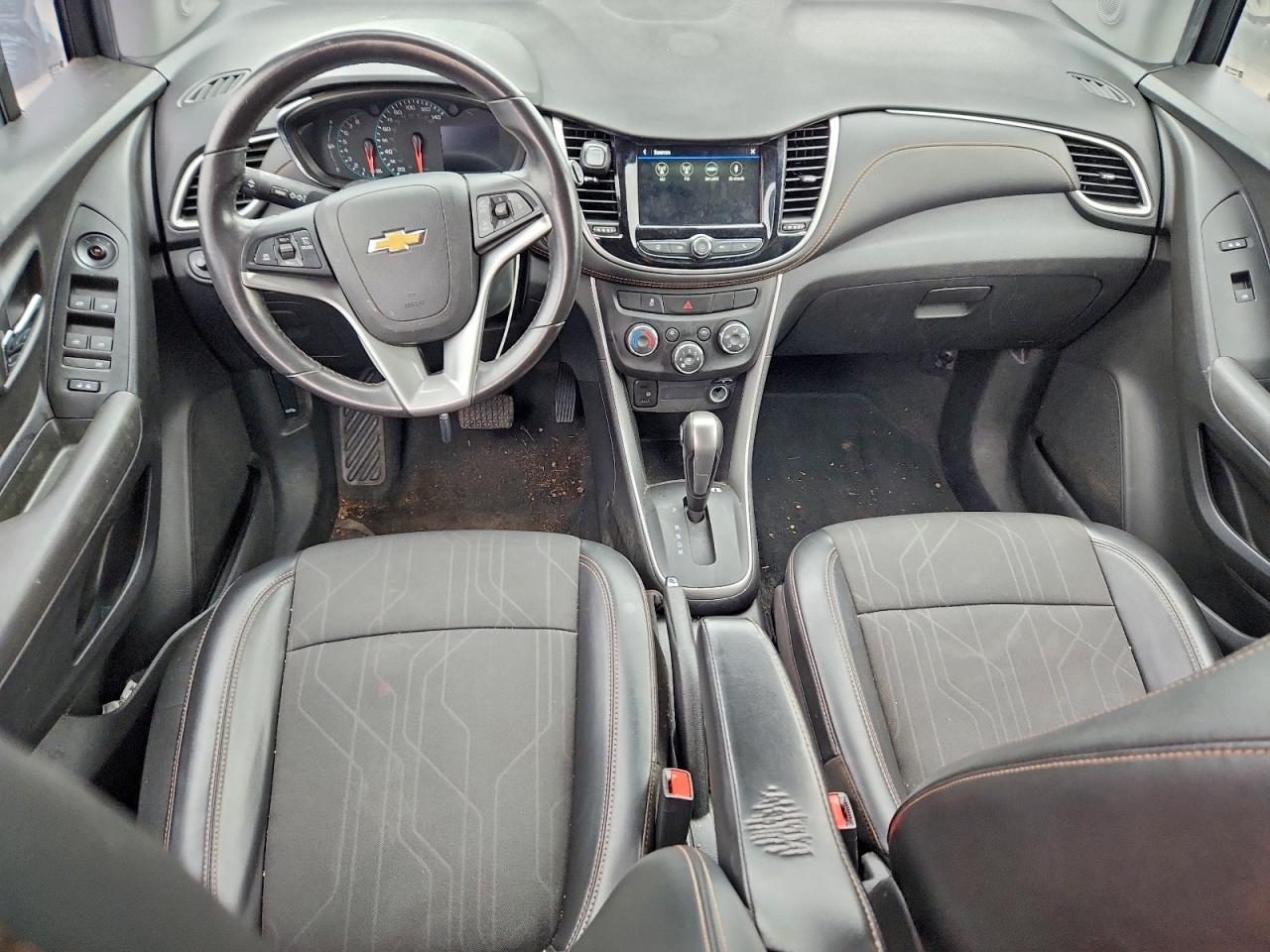2019 CHEVROLET TRAX 1LT photo 8