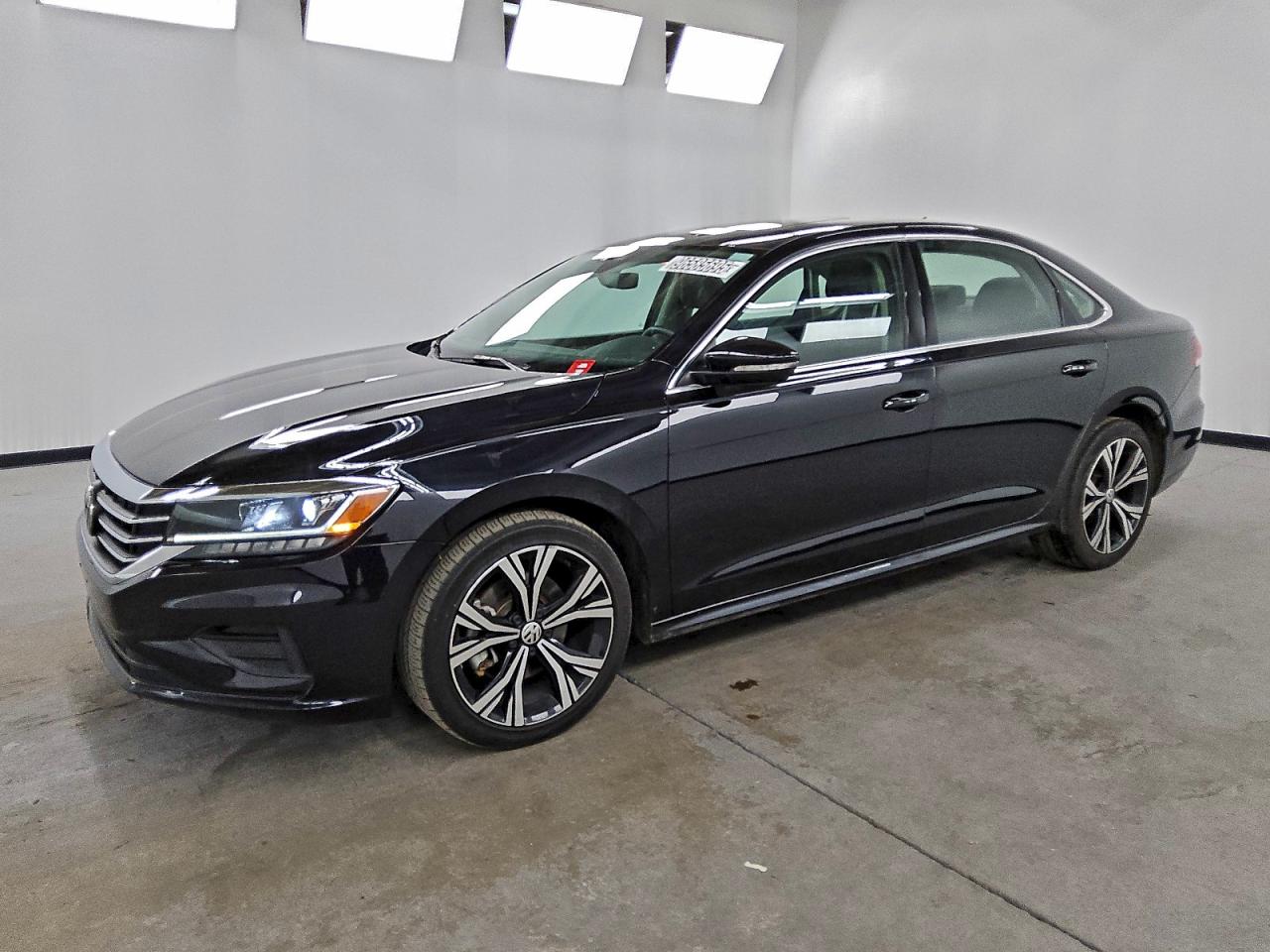 2021 VOLKSWAGEN PASSAT