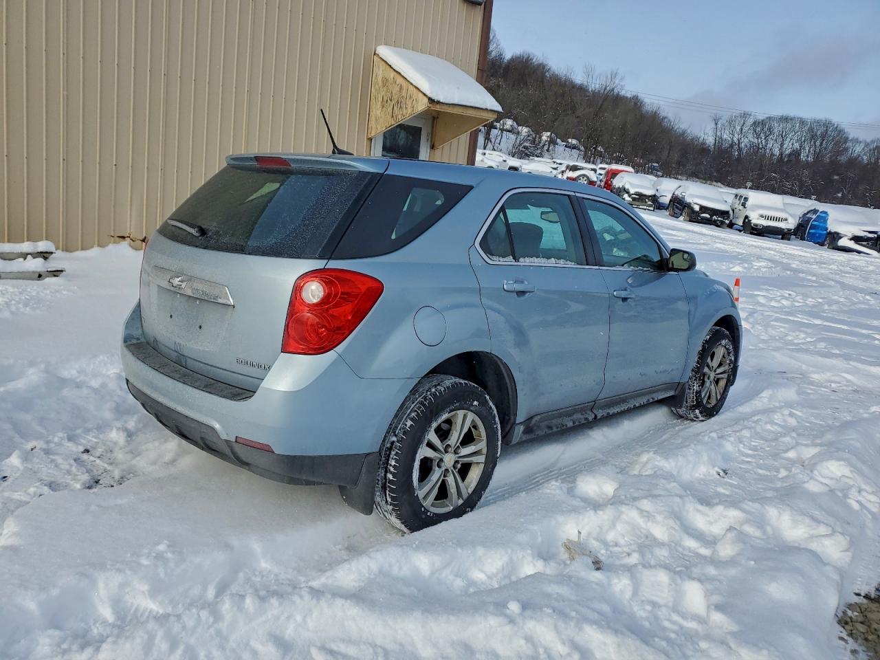 2014 CHEVROLET EQUINOX LS photo 3
