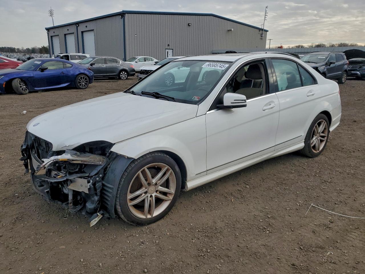 2013 MERCEDES-BENZ C