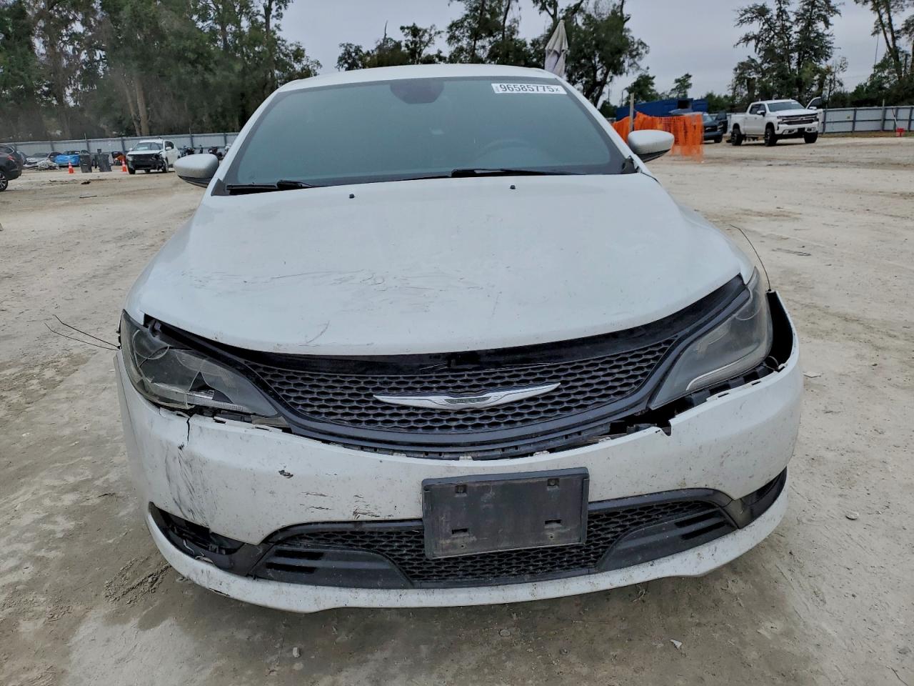 2015 CHRYSLER 200 S photo 5