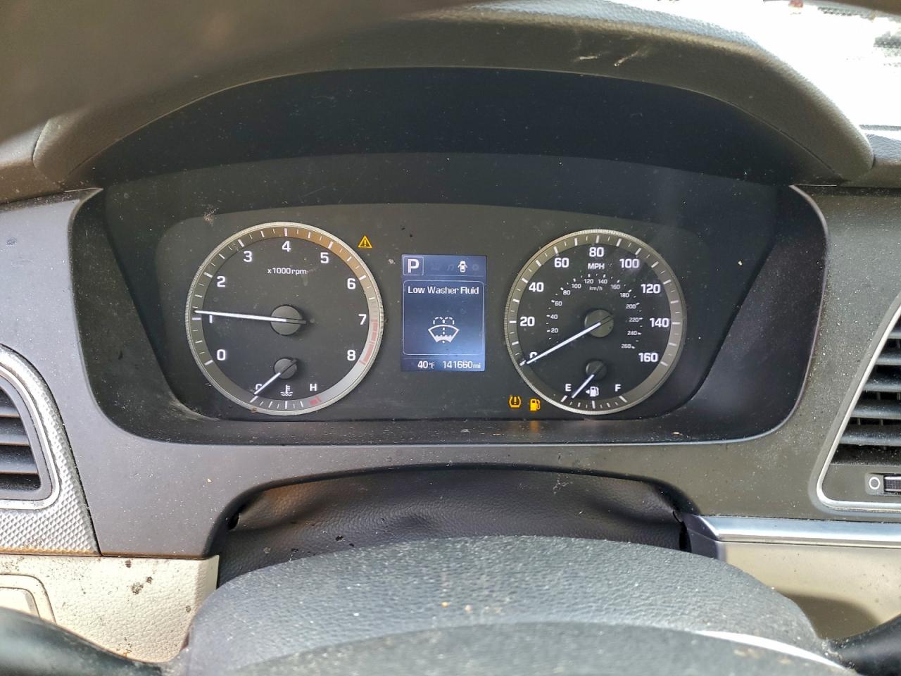2017 HYUNDAI SONATA SE photo 9