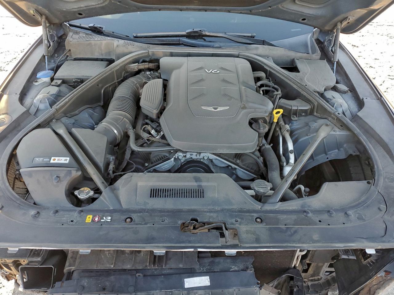 2015 HYUNDAI GENESIS 3.8L photo 11