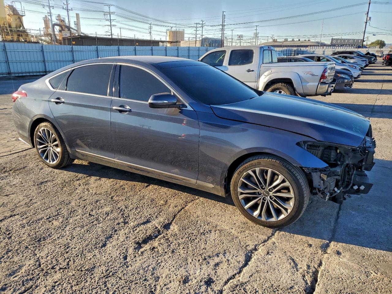 2015 HYUNDAI GENESIS 3.8L photo 4