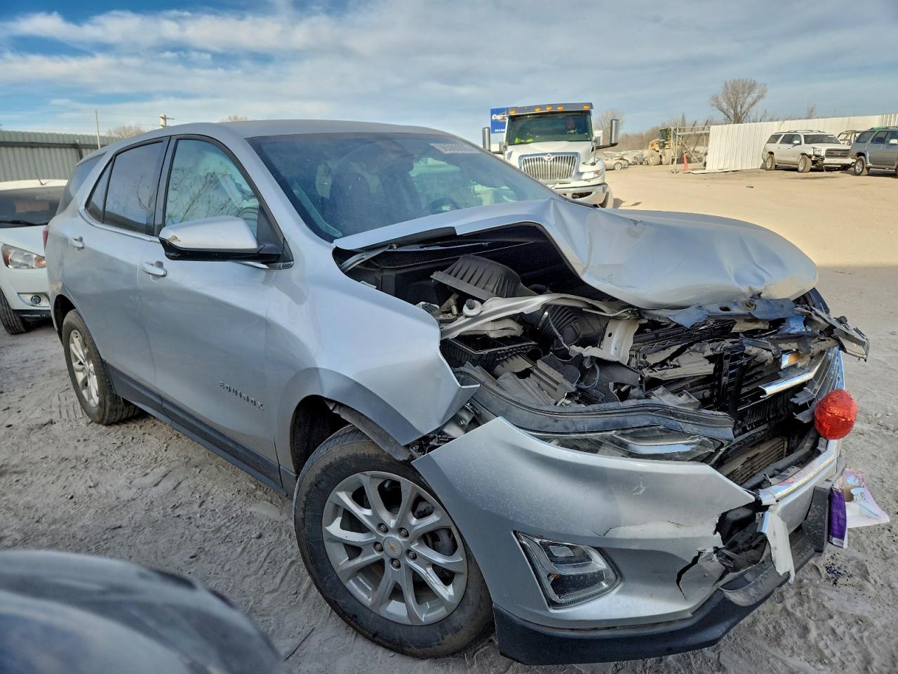 2020 CHEVROLET EQUINOX LT photo 10