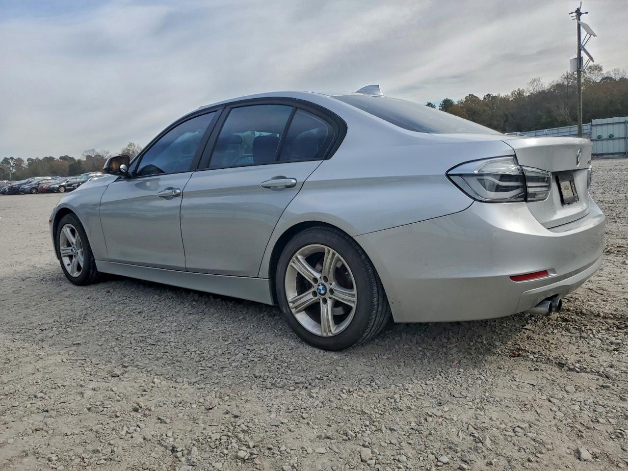 2013 BMW 328 I photo 2
