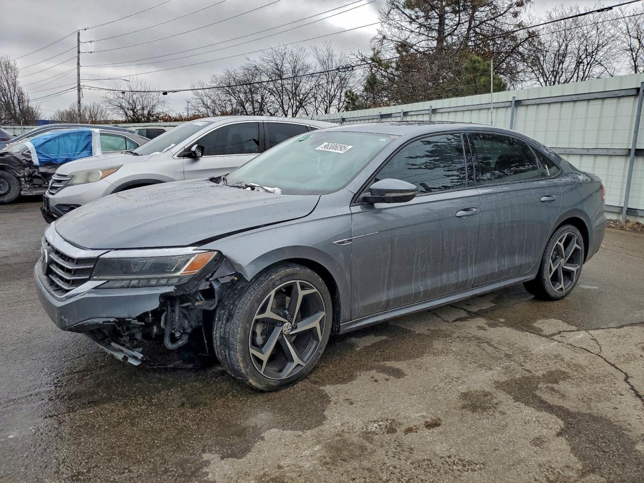 2020 VOLKSWAGEN PASSAT