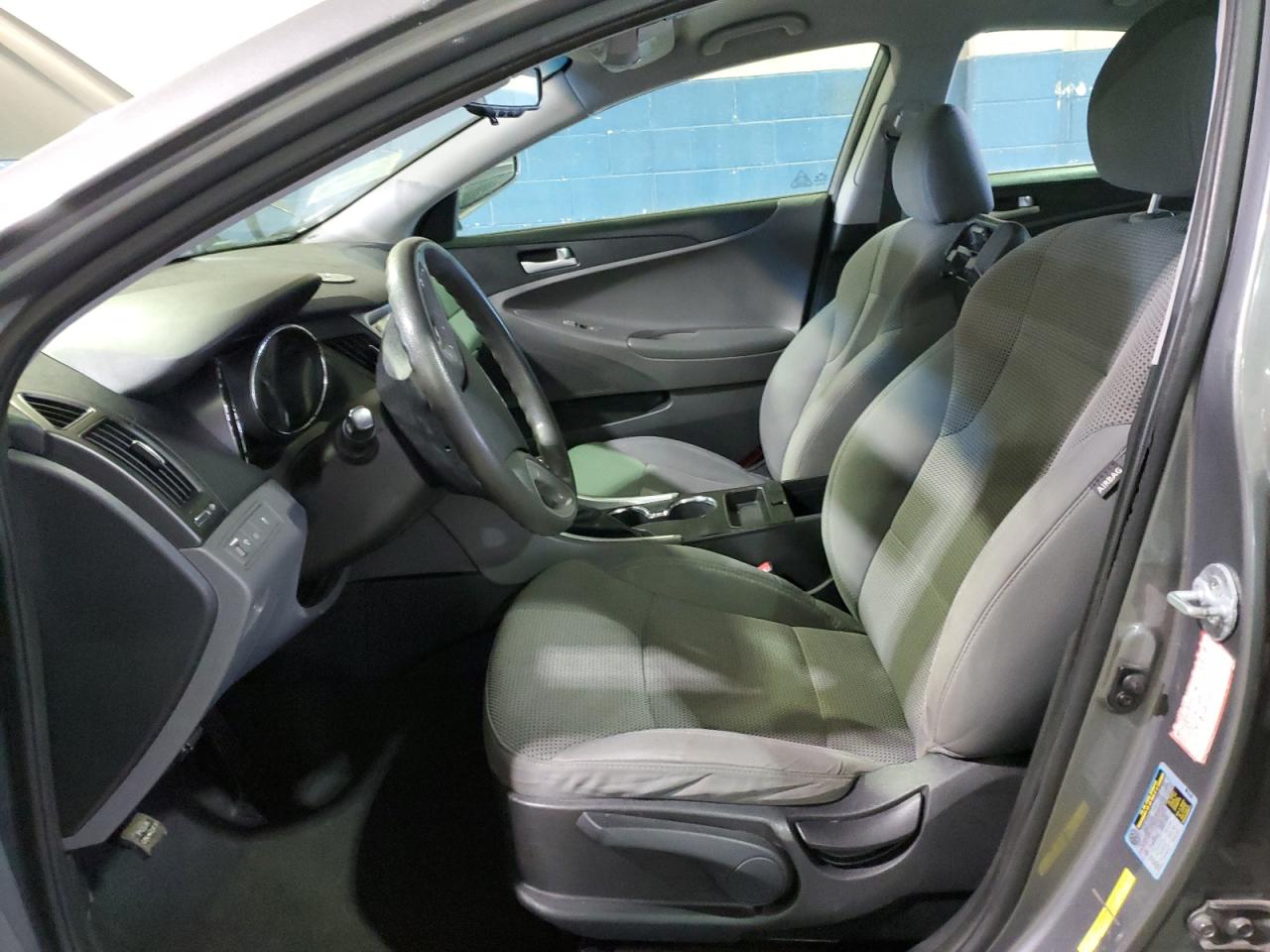 2013 HYUNDAI SONATA GLS photo 19