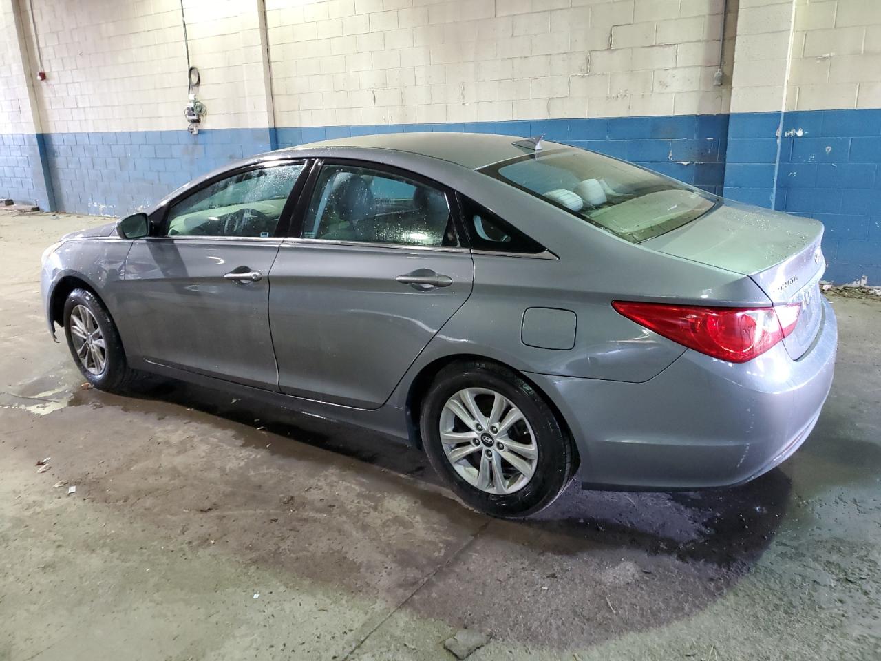 2013 HYUNDAI SONATA GLS photo 4