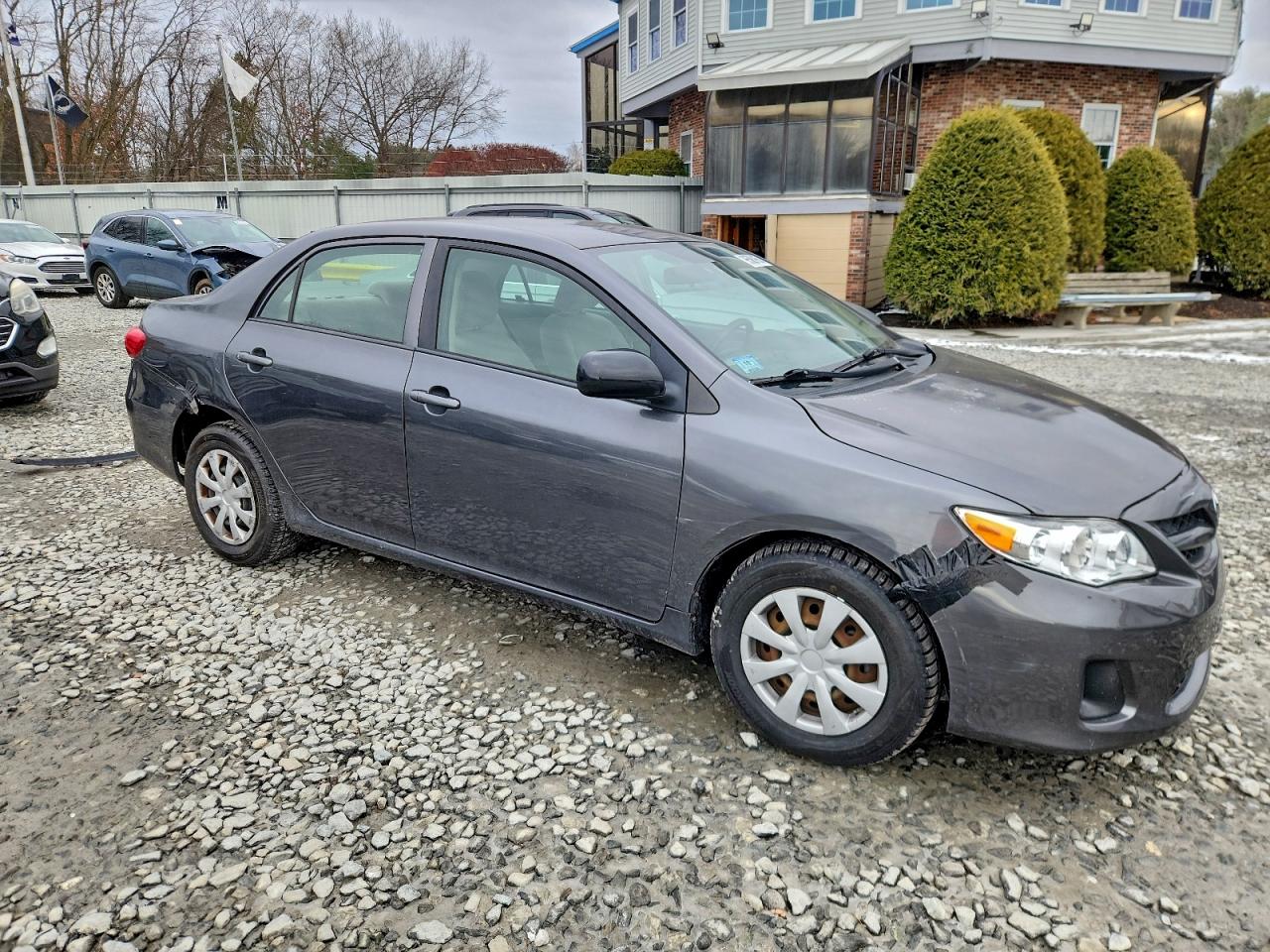 2011 TOYOTA COROLLA BASE photo 4