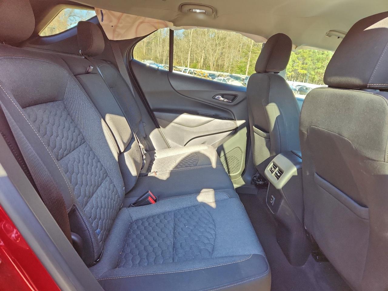 2020 CHEVROLET EQUINOX LT photo 11