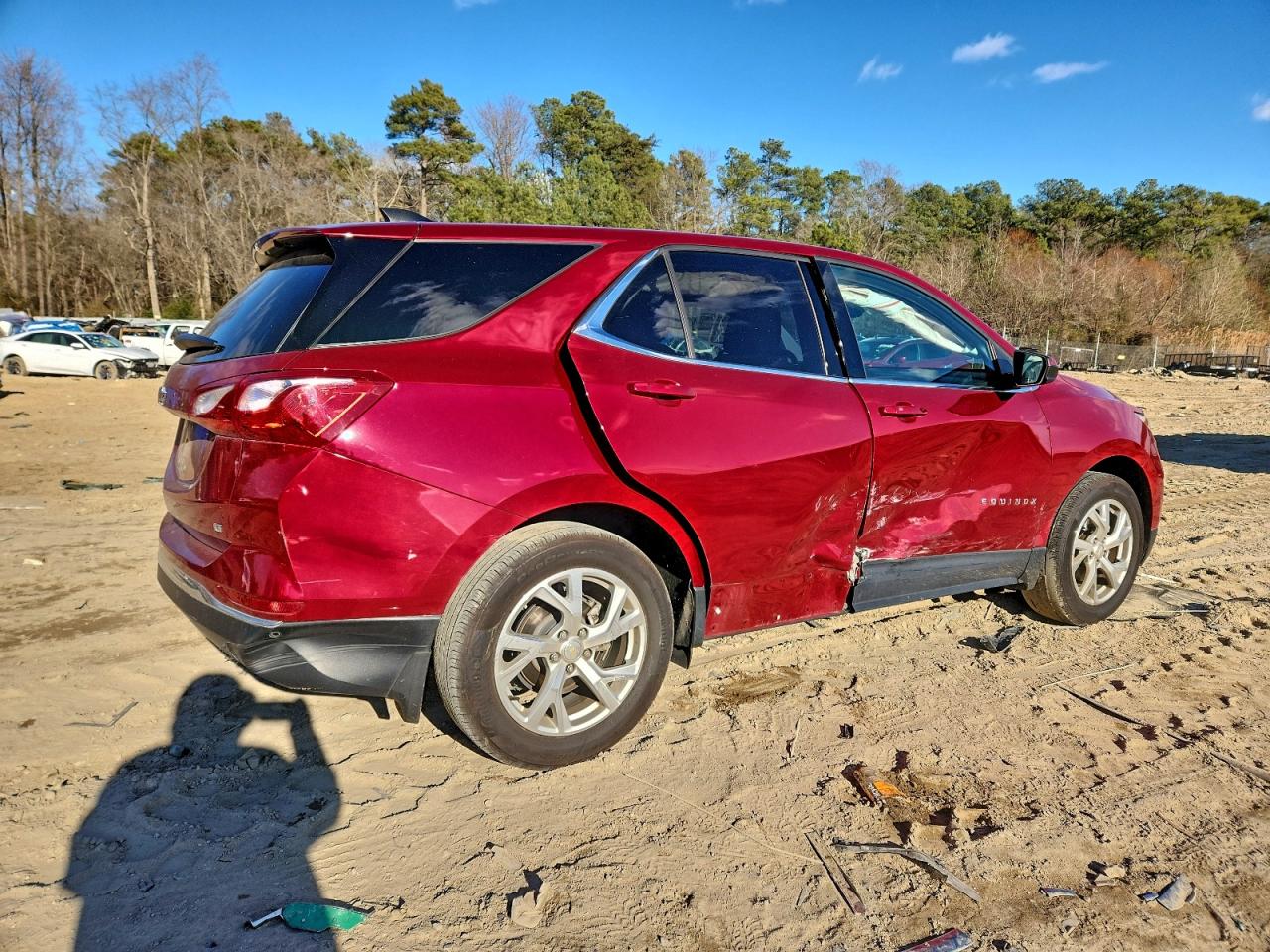 2020 CHEVROLET EQUINOX LT photo 3