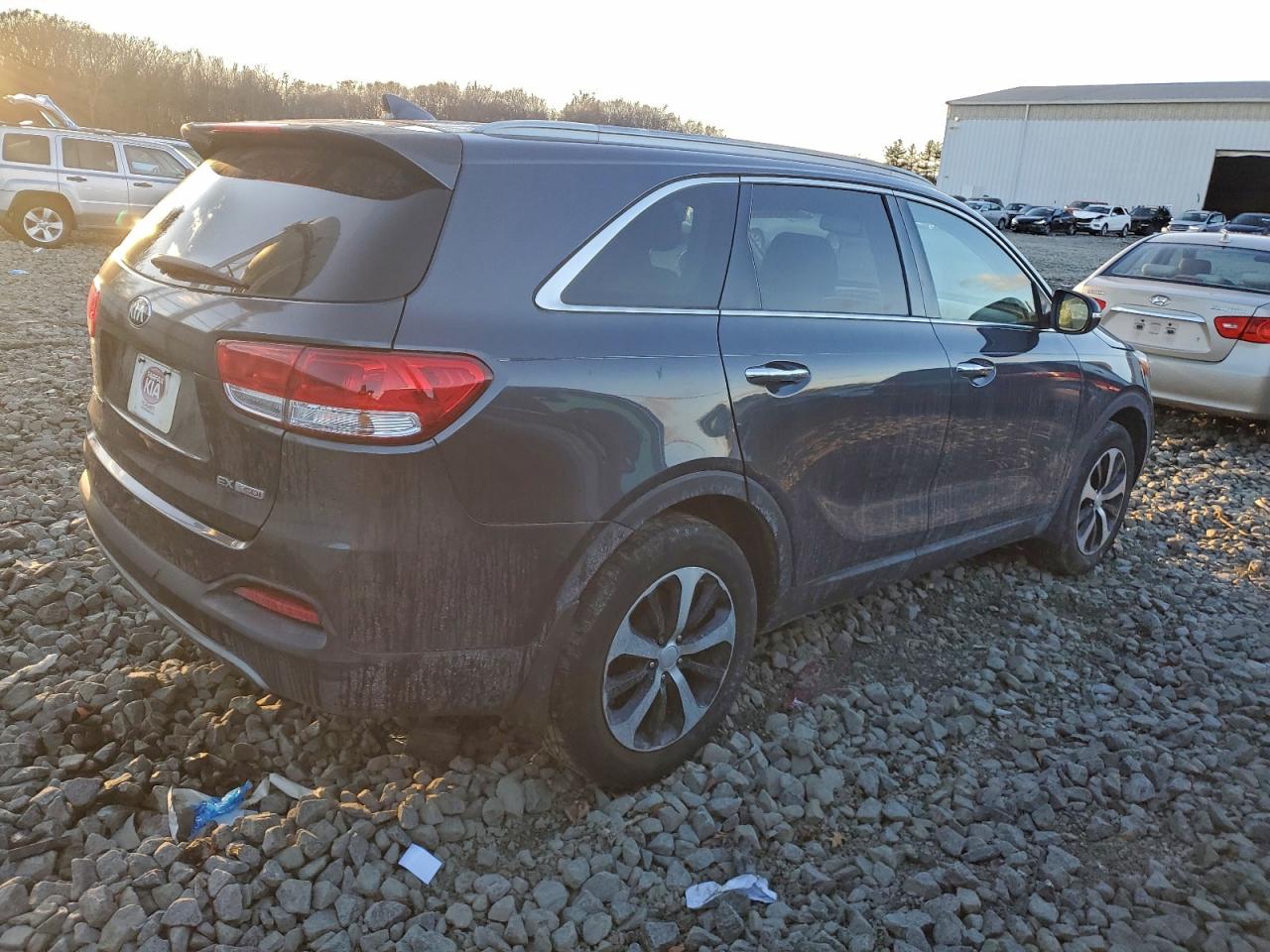 2016 KIA SORENTO EX photo 3