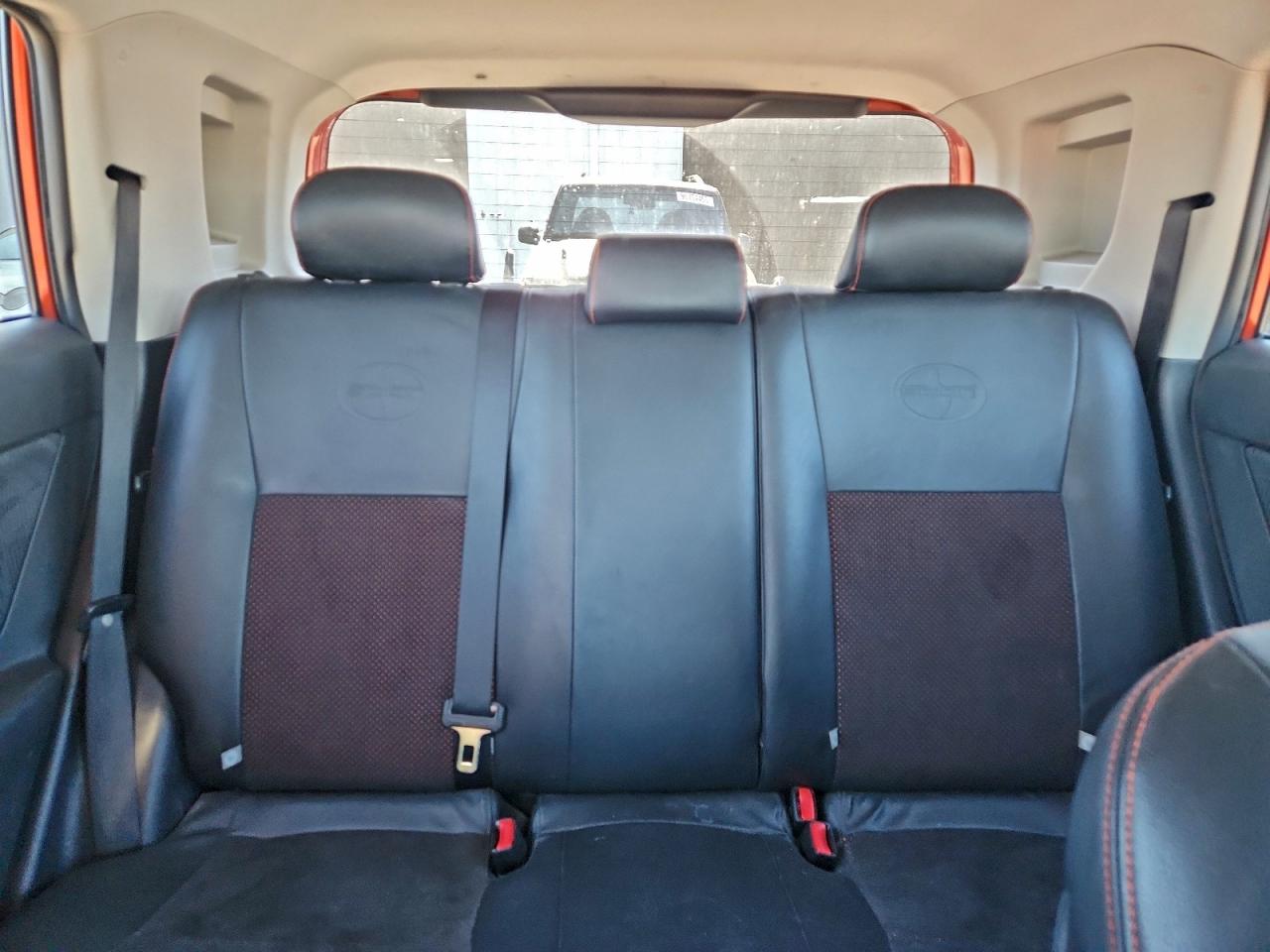 2012 TOYOTA SCION XB photo 10