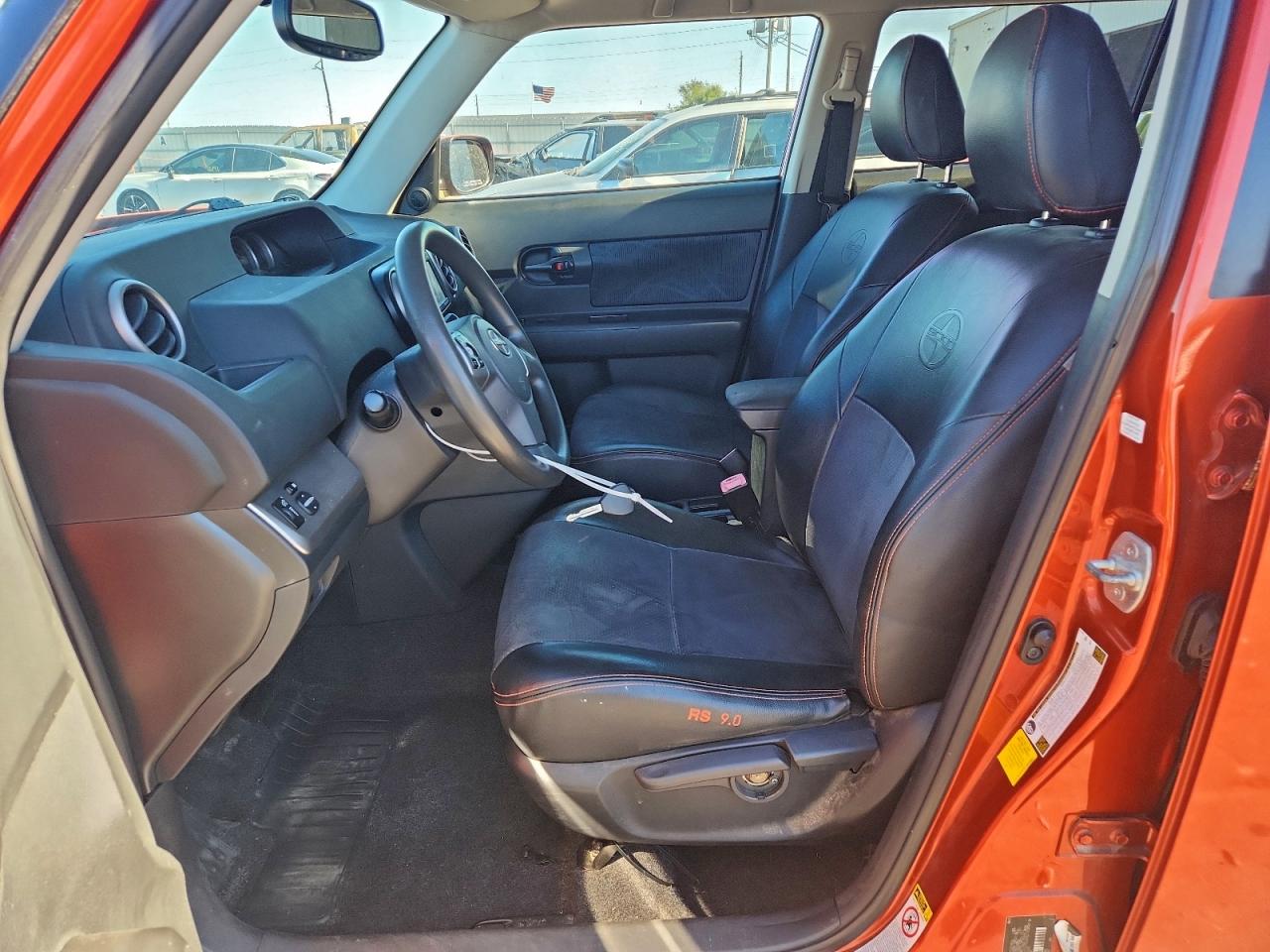 2012 TOYOTA SCION XB photo 7