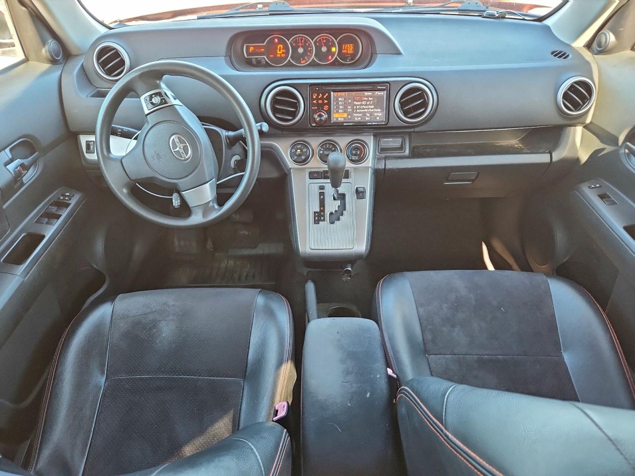 2012 TOYOTA SCION XB photo 8