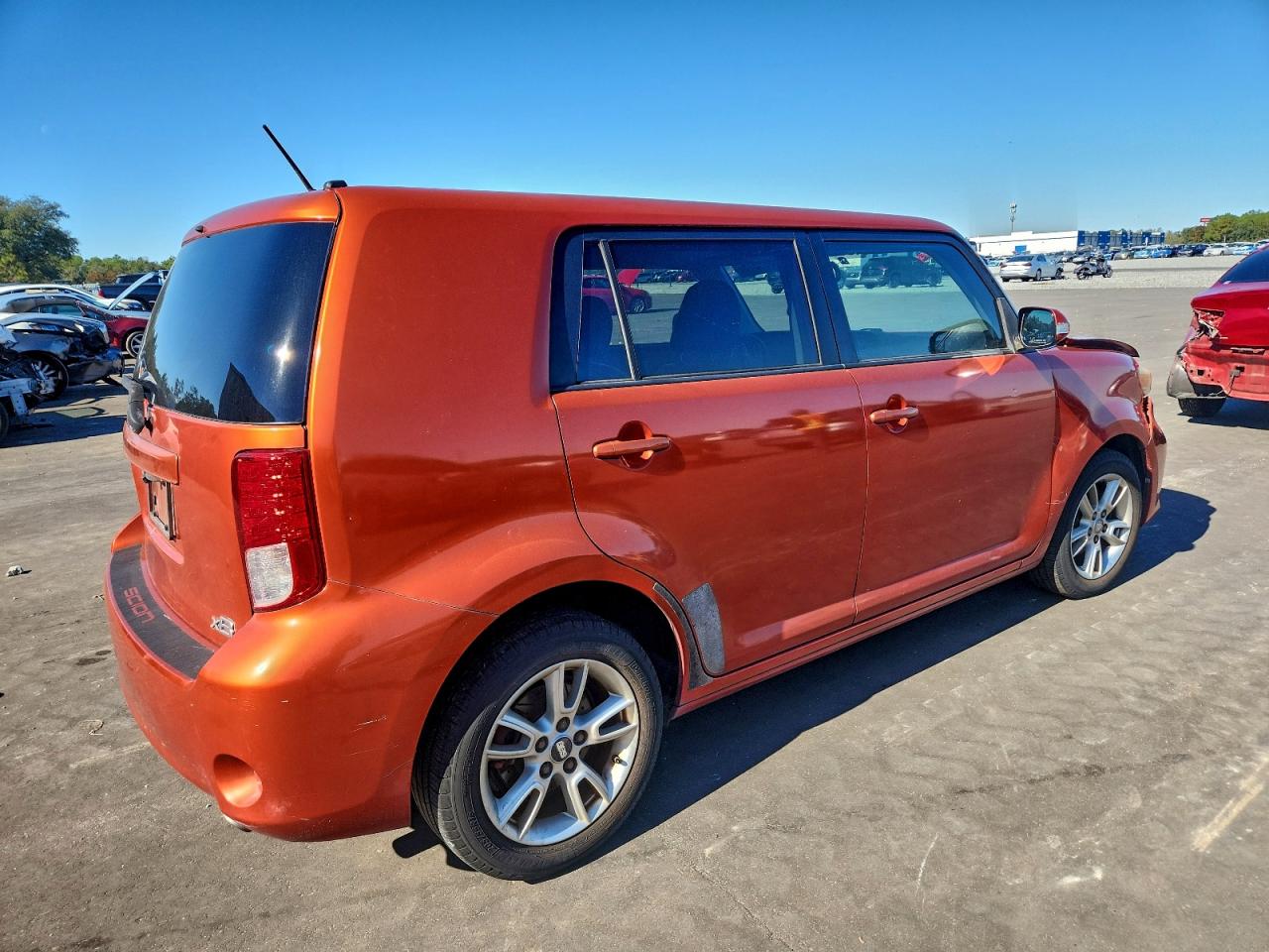 2012 TOYOTA SCION XB photo 3