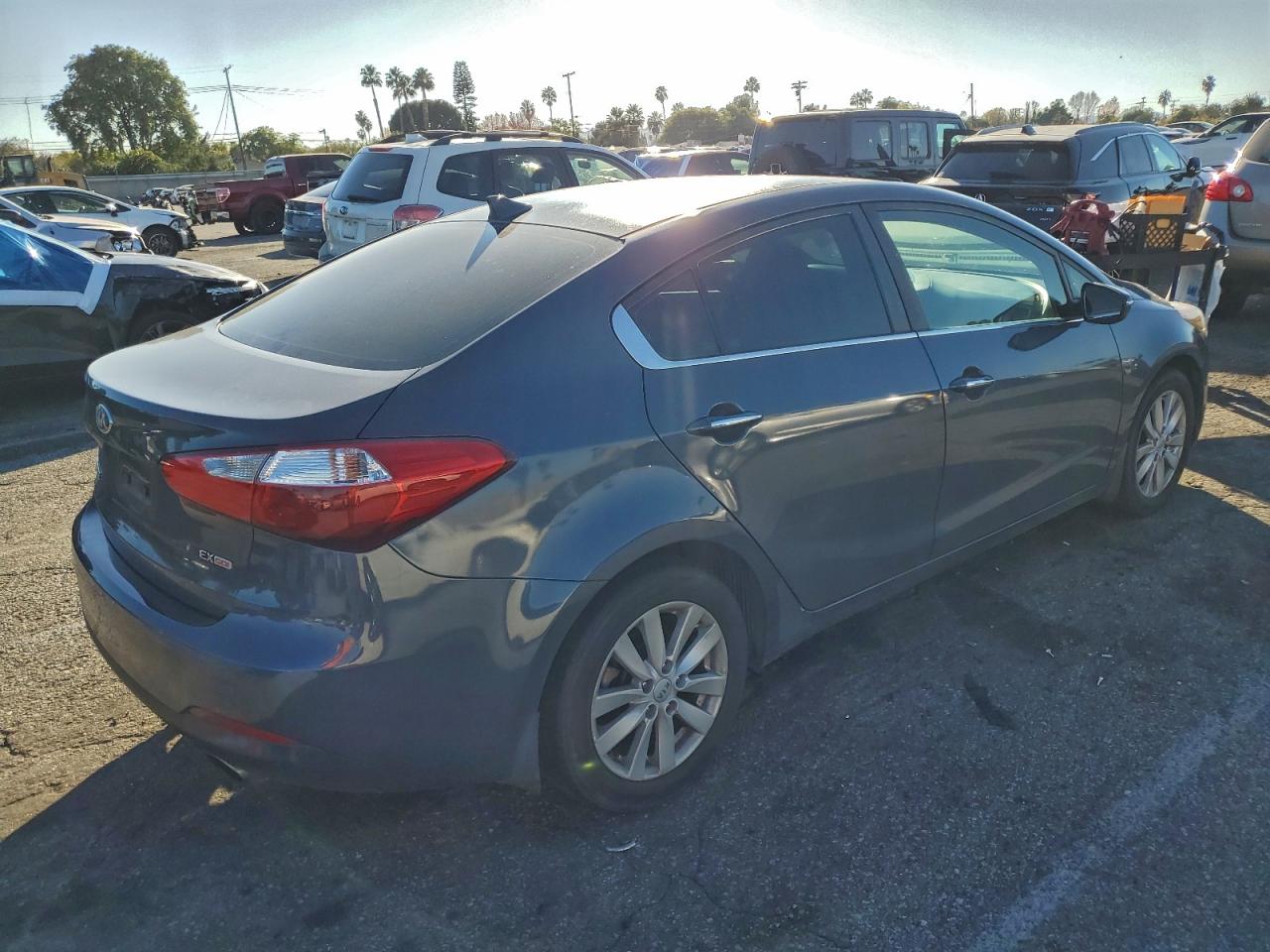 2014 KIA FORTE EX photo 3