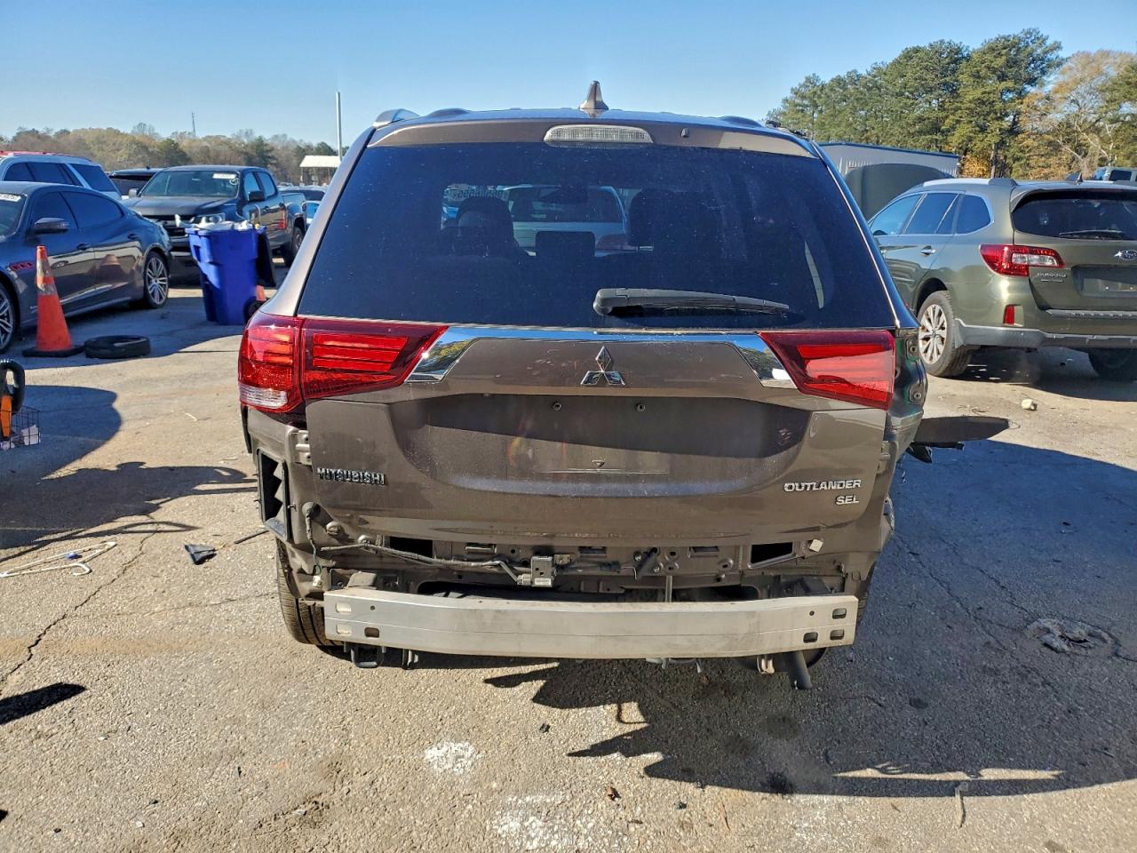 2017 MITSUBISHI OUTLANDER SE photo 6