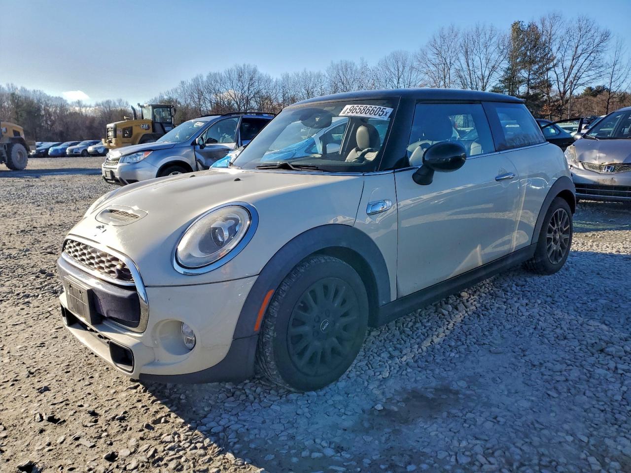 2016 MINI COOPER