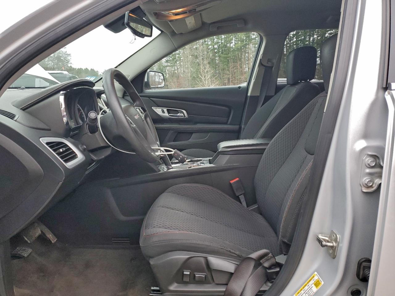 2012 GMC TERRAIN SLE photo 7