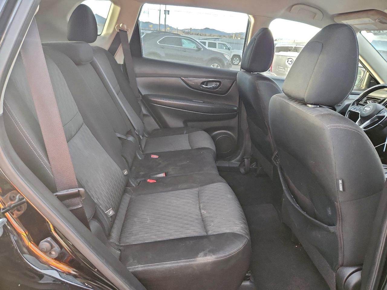 2020 NISSAN ROGUE S photo 10