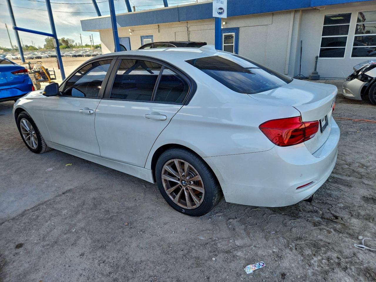 2016 BMW 320 I photo 2