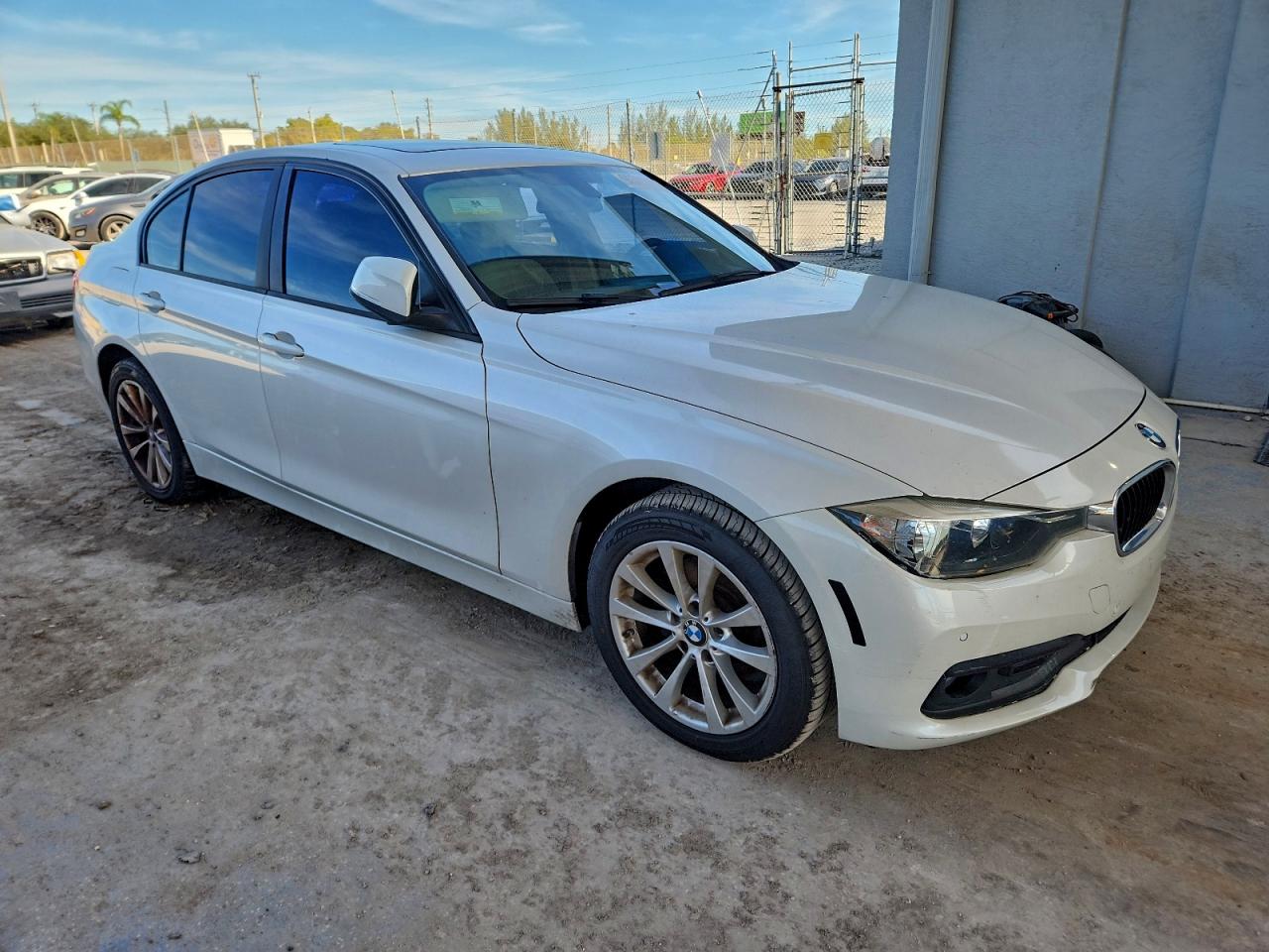 2016 BMW 320 I photo 4
