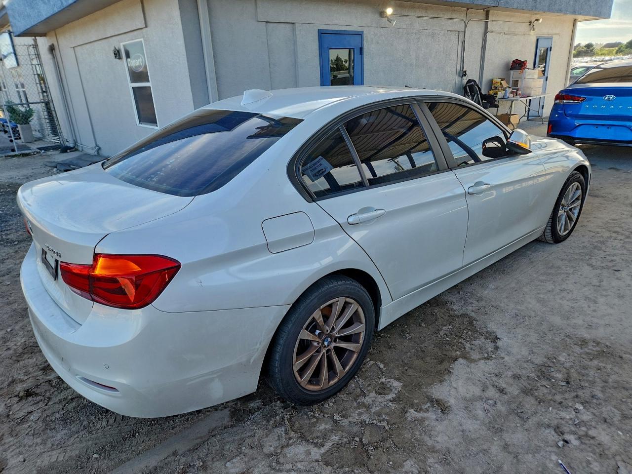 2016 BMW 320 I photo 3