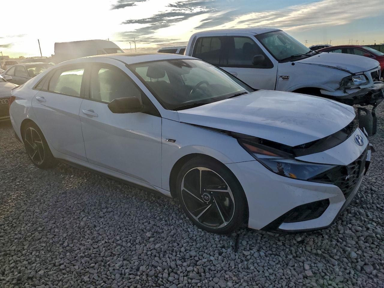2023 HYUNDAI ELANTRA N LINE photo 4