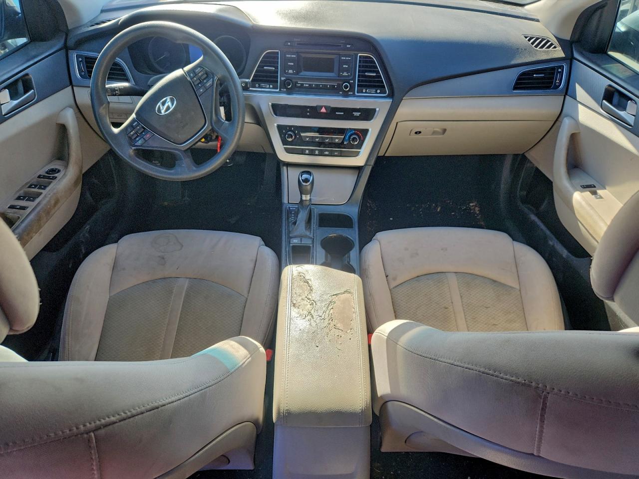 2017 HYUNDAI SONATA SE photo 8