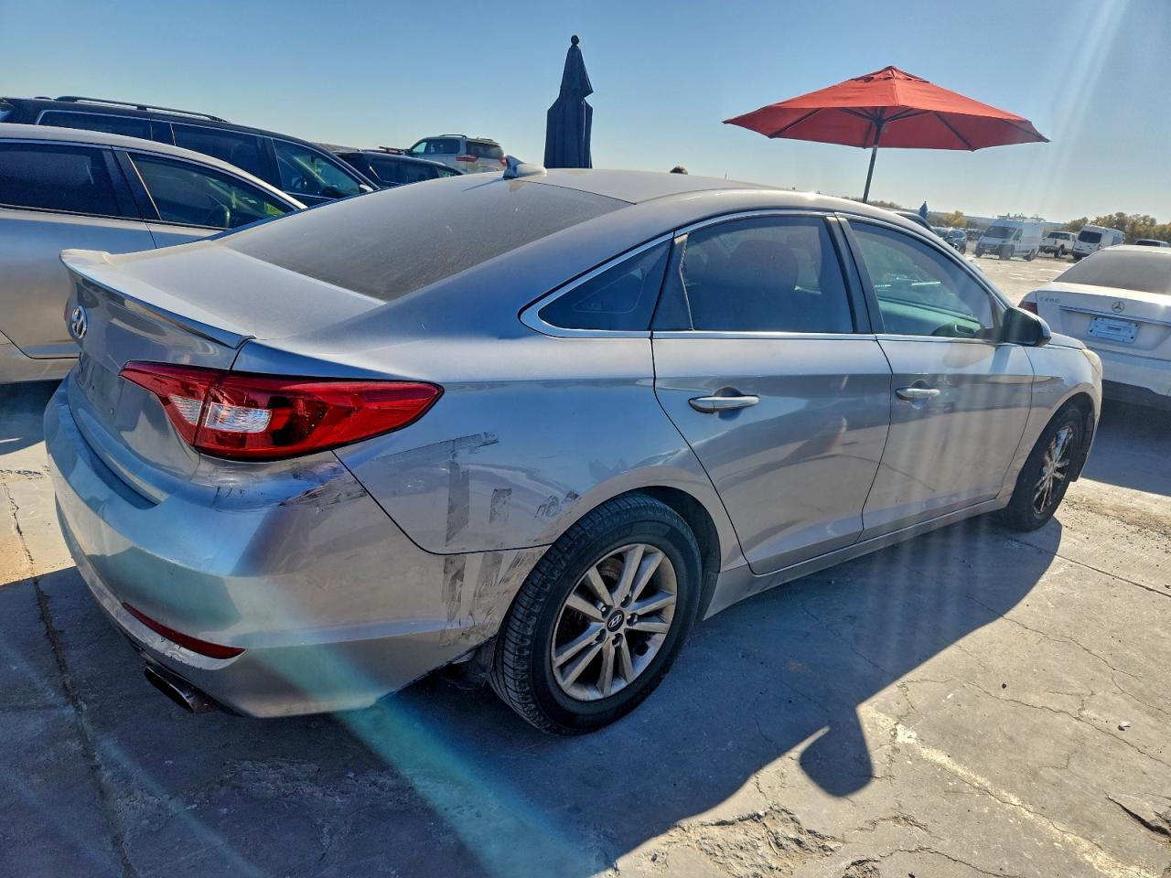 2017 HYUNDAI SONATA SE photo 3