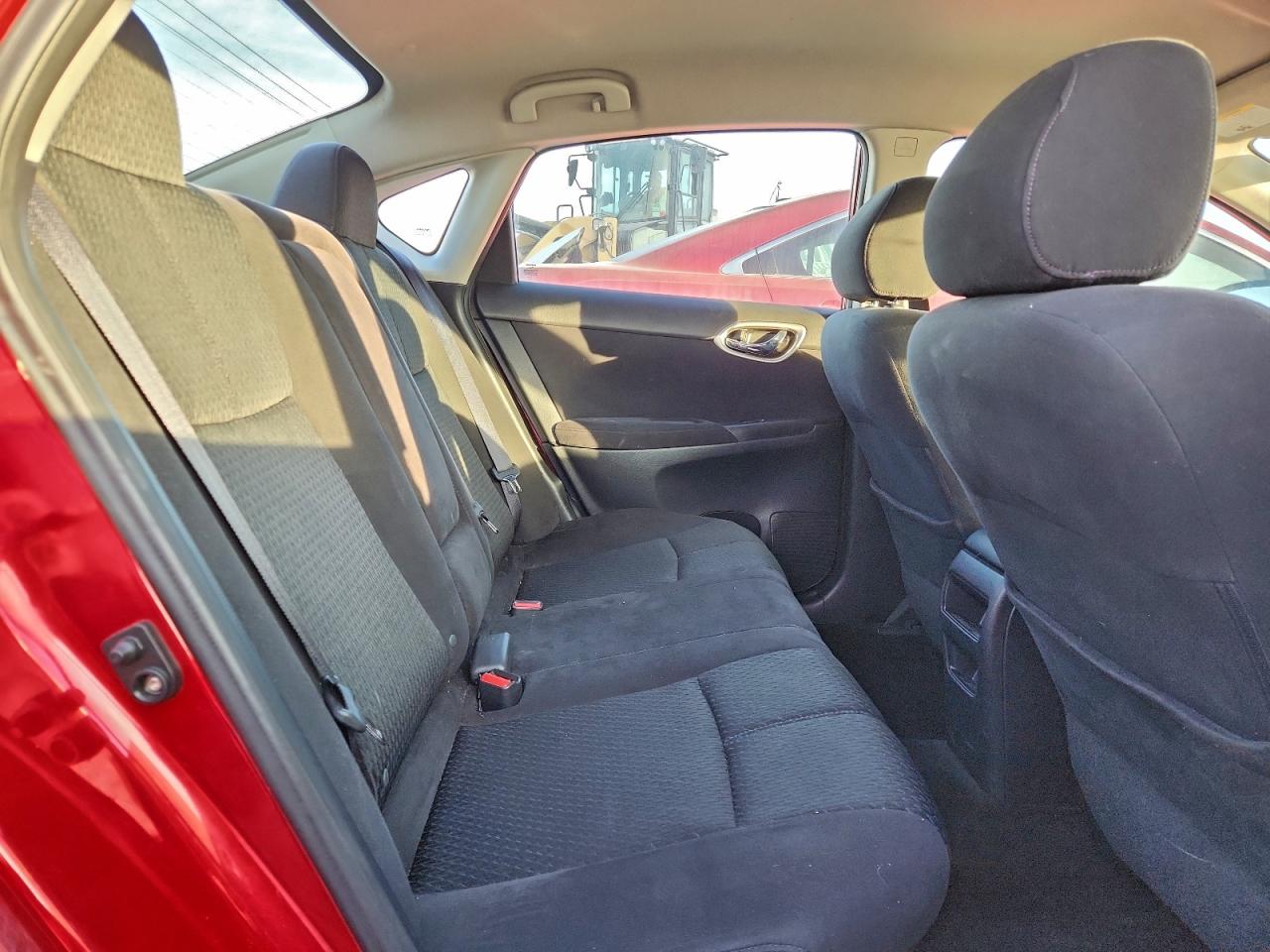 2013 NISSAN SENTRA S photo 19