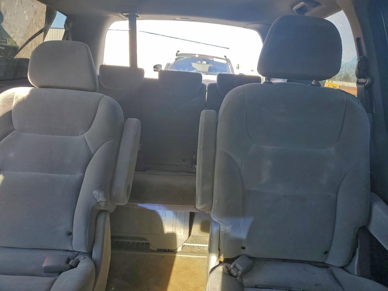 2008 HONDA ODYSSEY LX photo 10