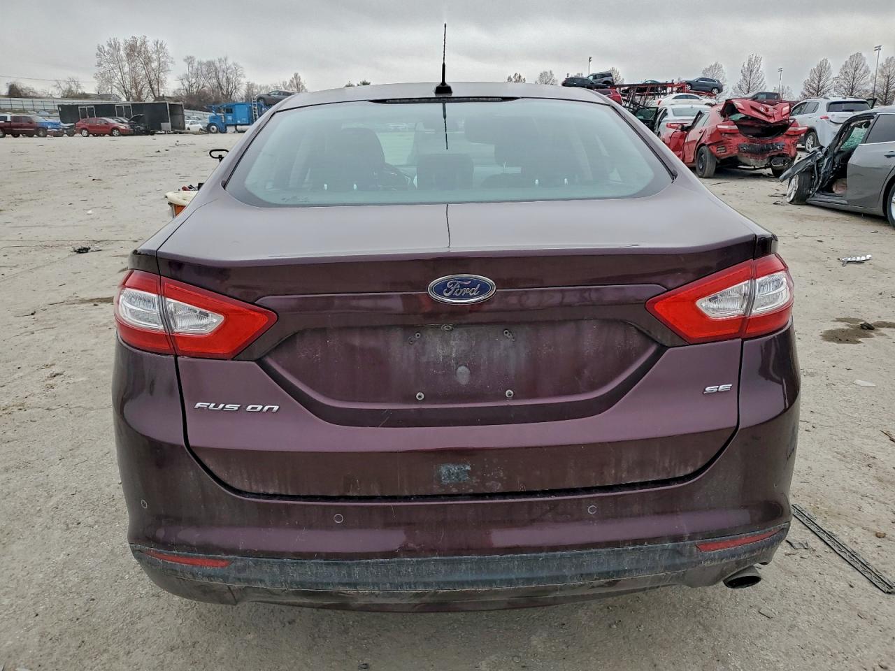 2013 FORD FUSION SE photo 6