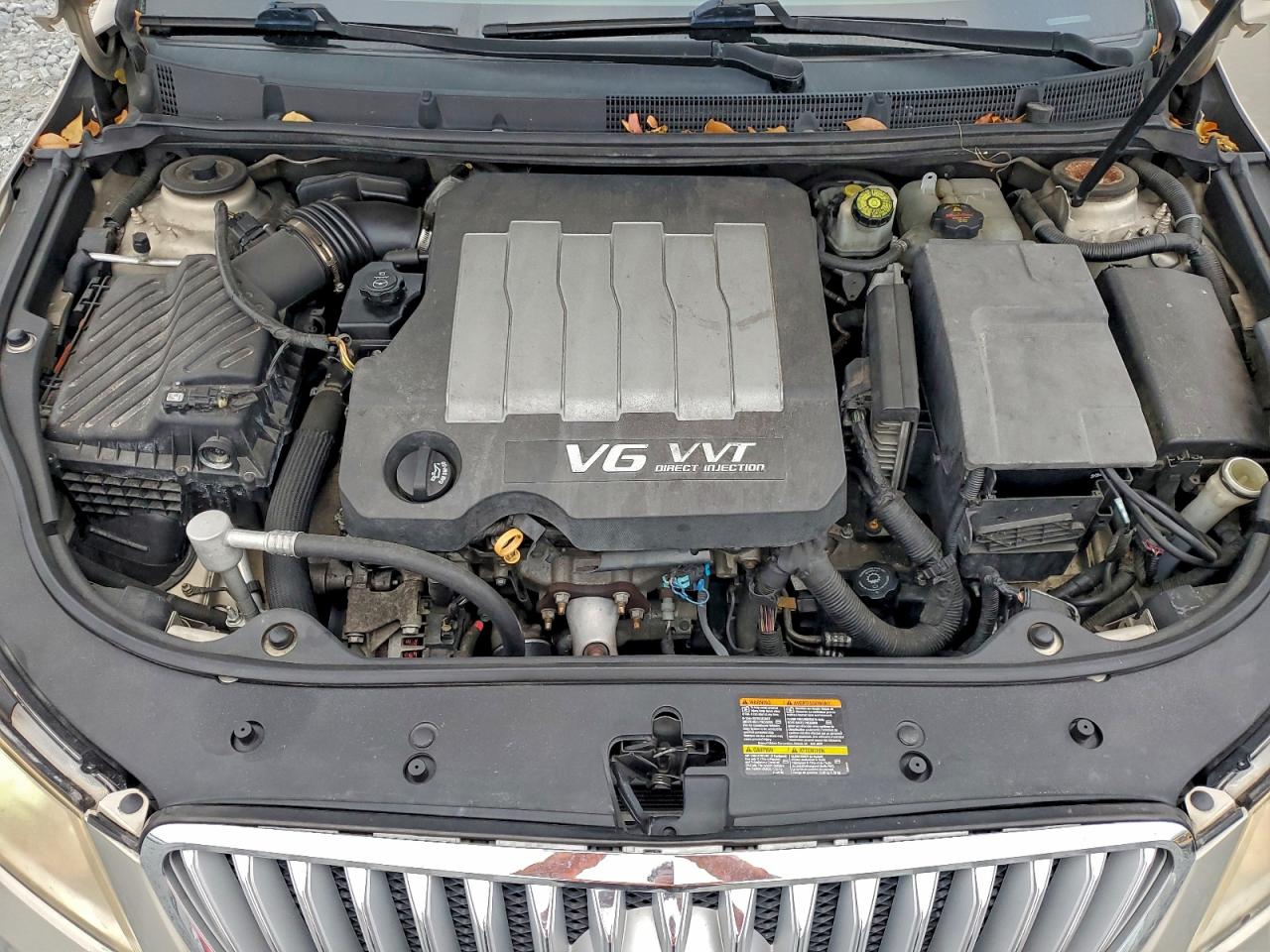 2010 BUICK LACROSSE CXL photo 11