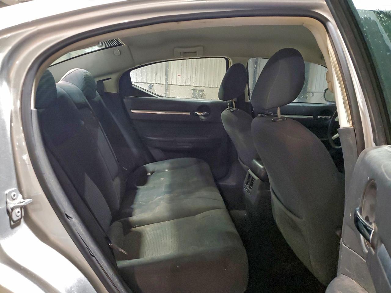 2010 DODGE CHARGER SXT photo 10