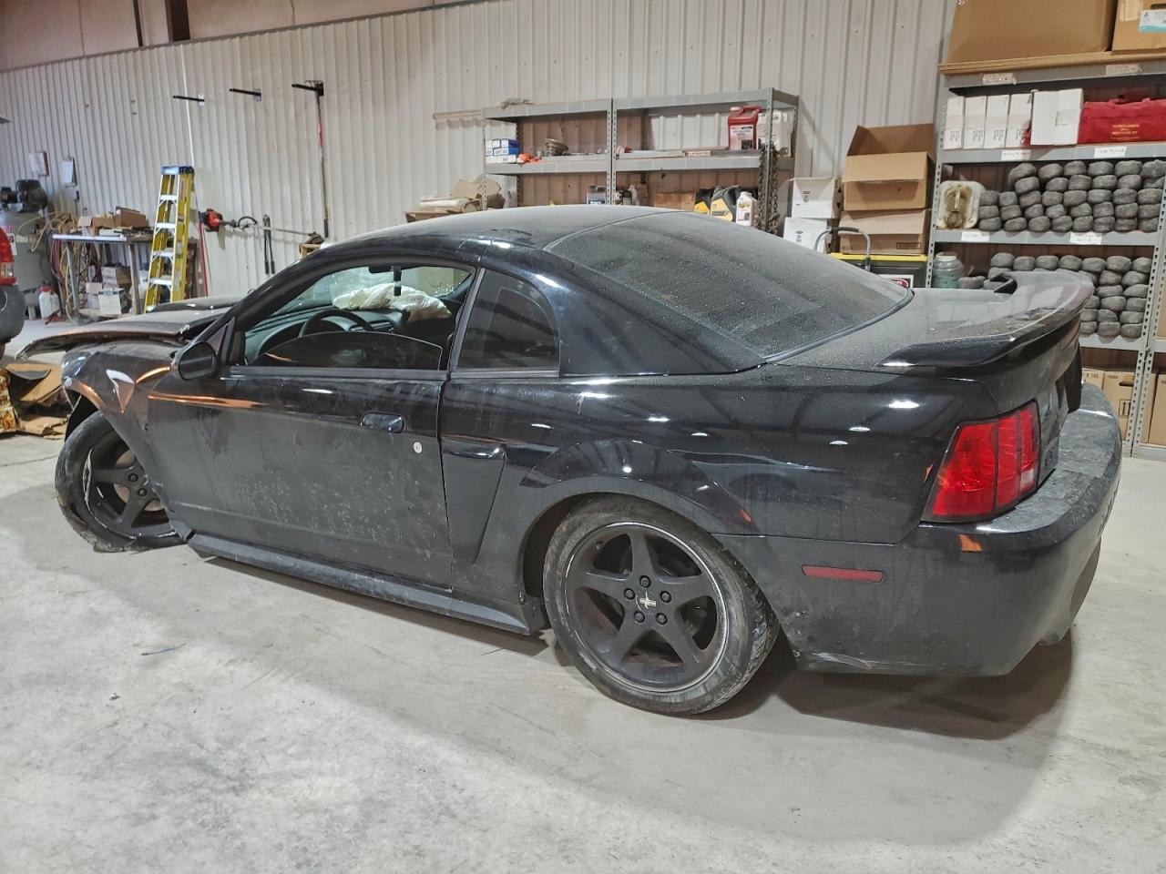 2004 FORD MUSTANG GT photo 2