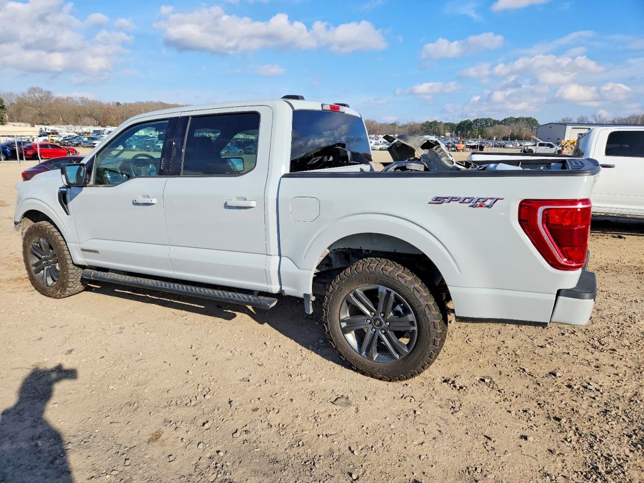 2023 FORD F150 SUPERCREW photo 2