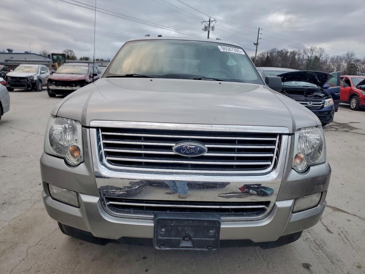 2008 FORD EXPLORER XLT photo 5
