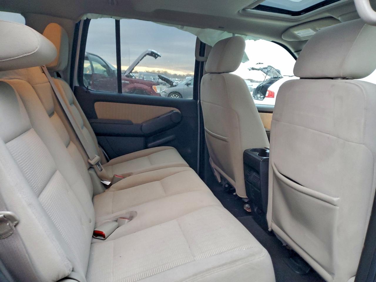 2008 FORD EXPLORER XLT photo 11
