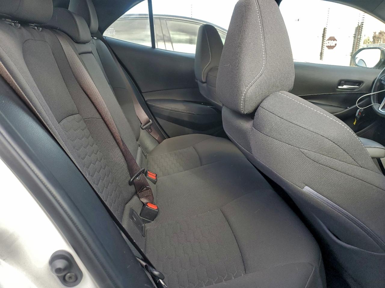 2019 TOYOTA COROLLA SE photo 10
